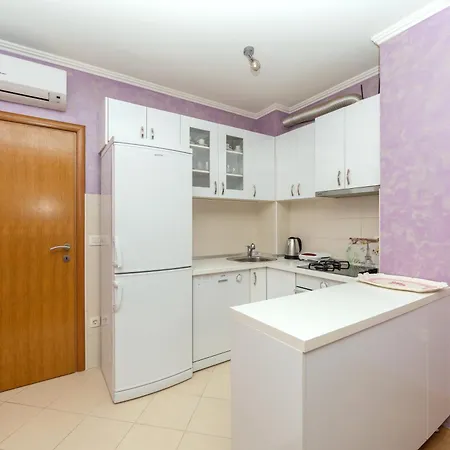 Apartment Dijana *